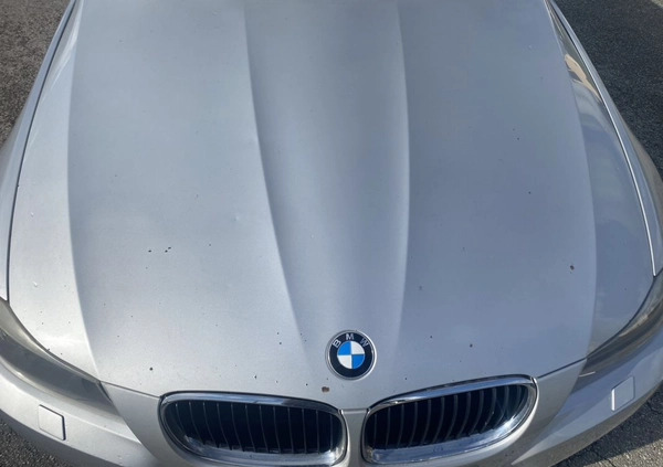 BMW Seria 3 cena 27999 przebieg: 262000, rok produkcji 2009 z Kraków małe 106